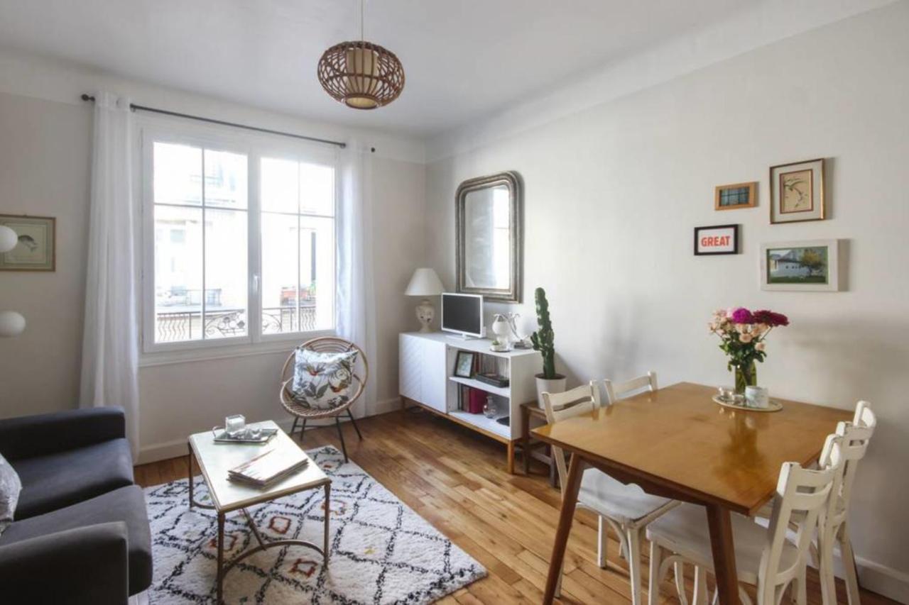 Cute Flat For 3P In The Heart Of The 11Th District パリ エクステリア 写真